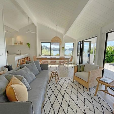 Seaview Estate - Stay Waiheke Onetangi エクステリア 写真