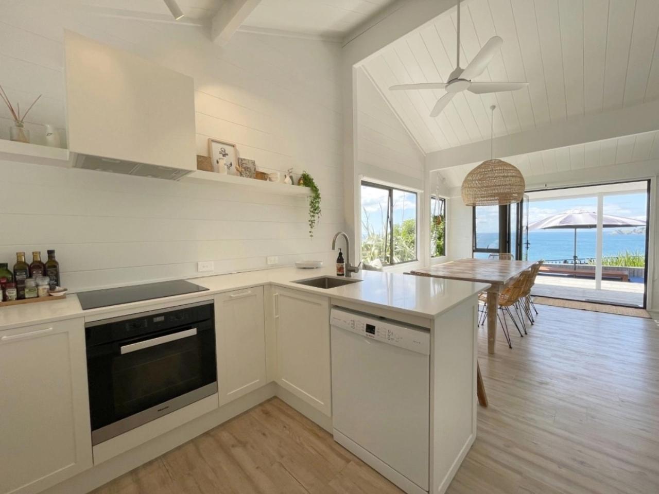 Seaview Estate - Stay Waiheke Onetangi エクステリア 写真